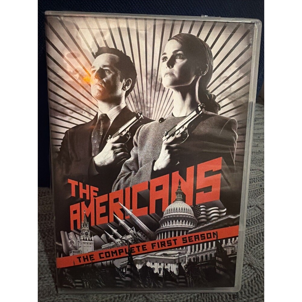 The Americans: the Complete First Season (DVD)